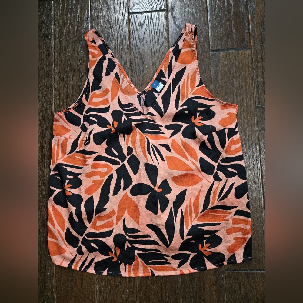 Old Navy Coral and Black Leaf Print Top